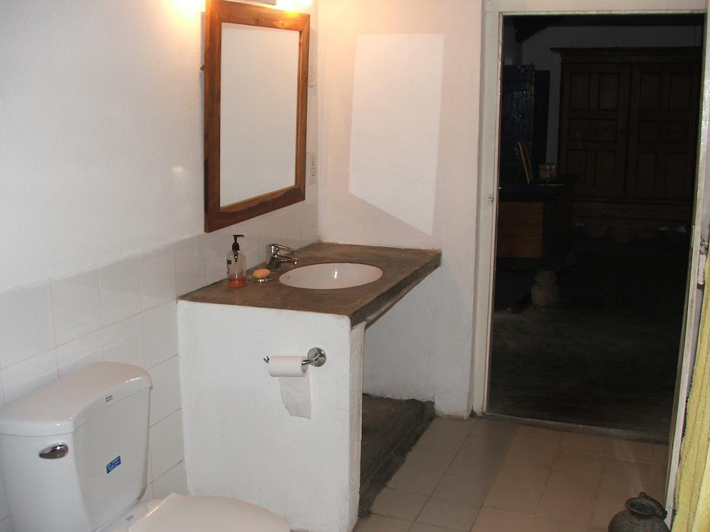 15Lmd Villa In Front Of The Lagoon 拜蒂克洛 客房 照片
