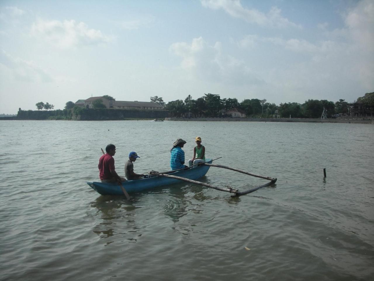 15Lmd Villa In Front Of The Lagoon 拜蒂克洛 外观 照片